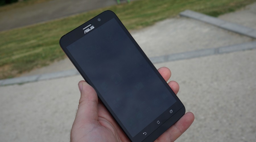 Asus-Zenfone-2-4GB-4