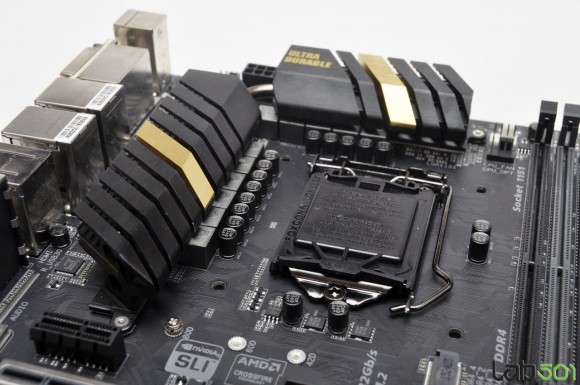 Mobo-04